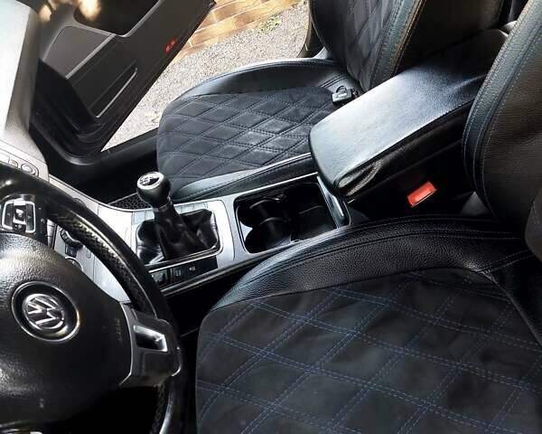 Синій Фольксваген Пассат, об'ємом двигуна 1.6 л та пробігом 50 тис. км за 7999 $, фото 43 на Automoto.ua