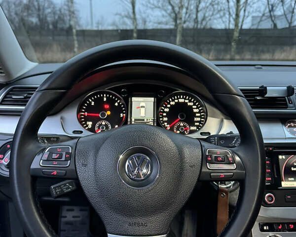 Синій Фольксваген Пассат, об'ємом двигуна 1.6 л та пробігом 292 тис. км за 9599 $, фото 16 на Automoto.ua