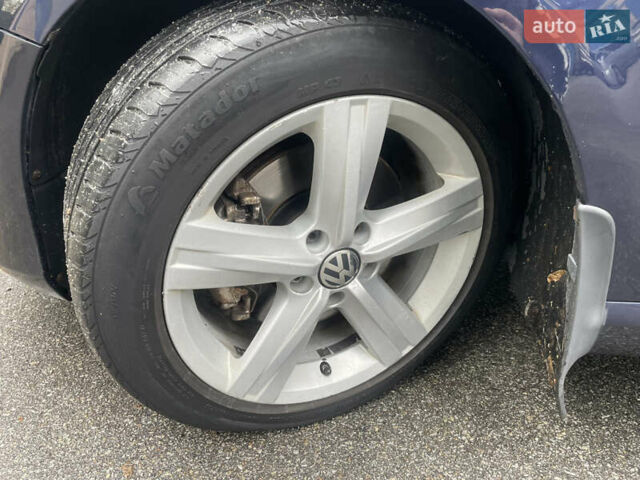 Синій Фольксваген Пассат, об'ємом двигуна 1.97 л та пробігом 306 тис. км за 12800 $, фото 15 на Automoto.ua