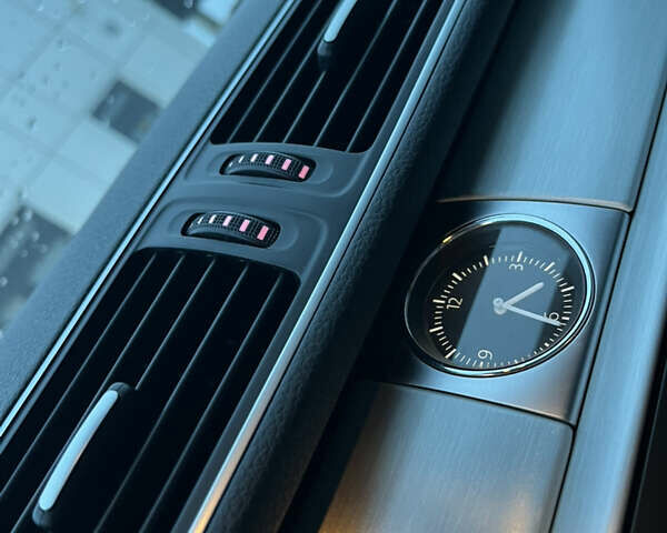 Синій Фольксваген Пассат, об'ємом двигуна 1.6 л та пробігом 274 тис. км за 12500 $, фото 57 на Automoto.ua