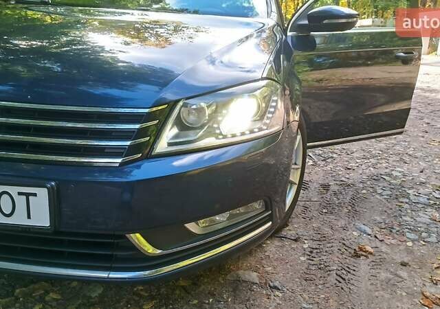Синий Фольксваген Пассат, объемом двигателя 1.6 л и пробегом 233 тыс. км за 9500 $, фото 30 на Automoto.ua
