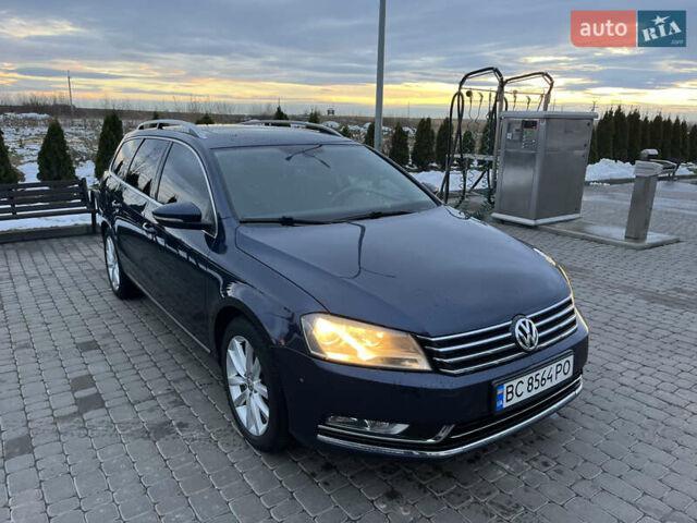 Синій Фольксваген Пассат, об'ємом двигуна 1.6 л та пробігом 274 тис. км за 12500 $, фото 2 на Automoto.ua