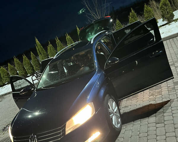 Синій Фольксваген Пассат, об'ємом двигуна 1.6 л та пробігом 274 тис. км за 12500 $, фото 80 на Automoto.ua