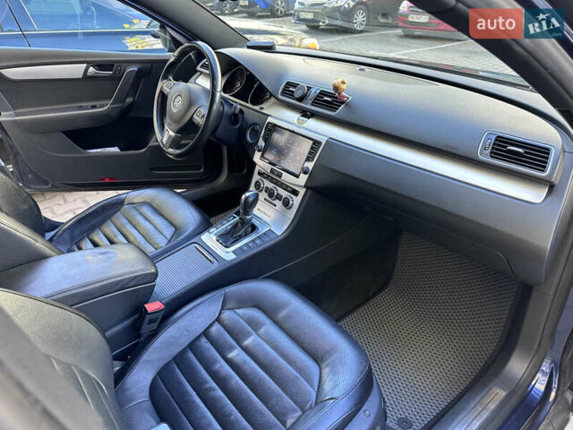 Синий Фольксваген Пассат, объемом двигателя 1.97 л и пробегом 269 тыс. км за 15200 $, фото 8 на Automoto.ua