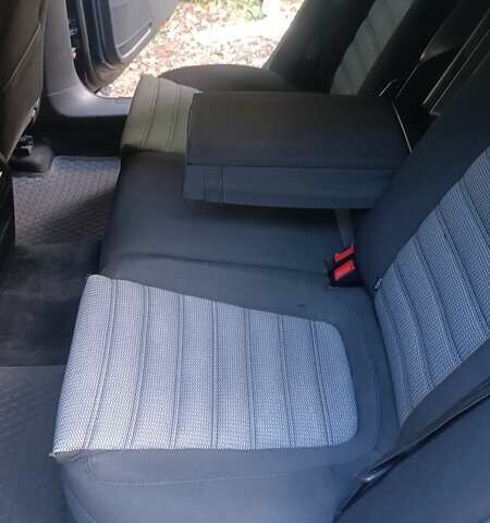 Синий Фольксваген Пассат, объемом двигателя 1.6 л и пробегом 233 тыс. км за 9500 $, фото 21 на Automoto.ua