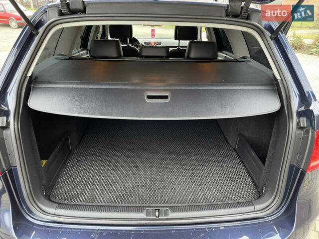 Синий Фольксваген Пассат, объемом двигателя 2 л и пробегом 330 тыс. км за 12300 $, фото 28 на Automoto.ua