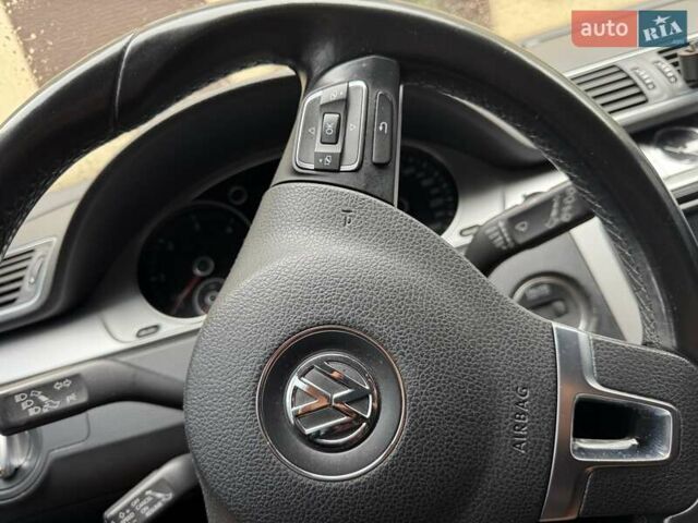 Синій Фольксваген Пассат, об'ємом двигуна 1.6 л та пробігом 240 тис. км за 9700 $, фото 5 на Automoto.ua