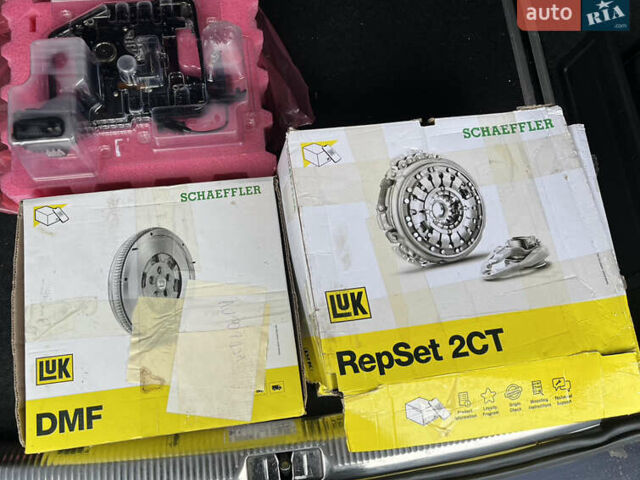 Синій Фольксваген Пассат, об'ємом двигуна 1.6 л та пробігом 274 тис. км за 12500 $, фото 96 на Automoto.ua