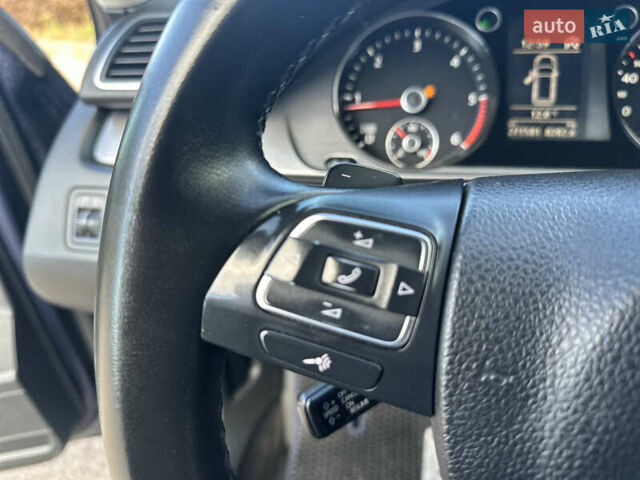 Синий Фольксваген Пассат, объемом двигателя 2 л и пробегом 272 тыс. км за 10350 $, фото 36 на Automoto.ua