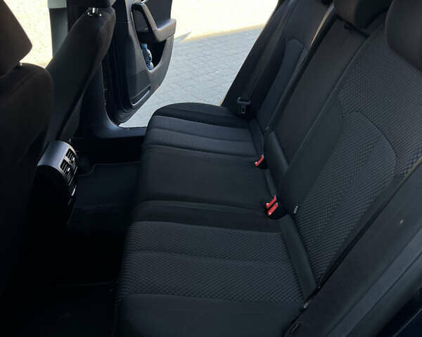 Синий Фольксваген Пассат, объемом двигателя 1.97 л и пробегом 239 тыс. км за 12100 $, фото 6 на Automoto.ua