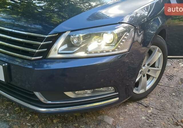 Синий Фольксваген Пассат, объемом двигателя 1.6 л и пробегом 233 тыс. км за 9500 $, фото 29 на Automoto.ua