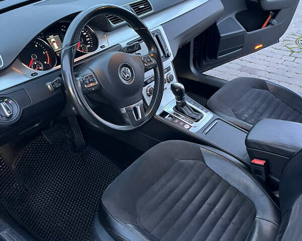 Синій Фольксваген Пассат, об'ємом двигуна 1.6 л та пробігом 274 тис. км за 12500 $, фото 31 на Automoto.ua