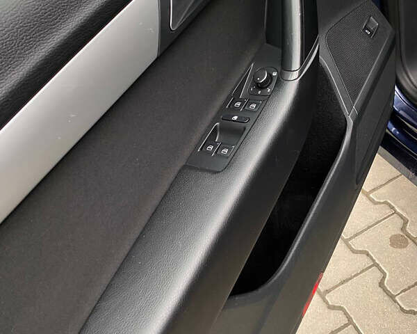 Синий Фольксваген Пассат, объемом двигателя 1.97 л и пробегом 288 тыс. км за 9800 $, фото 13 на Automoto.ua