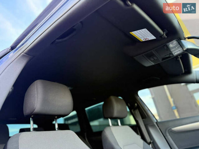 Синий Фольксваген Пассат, объемом двигателя 2 л и пробегом 264 тыс. км за 11099 $, фото 30 на Automoto.ua