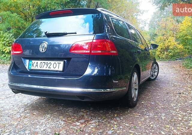 Синий Фольксваген Пассат, объемом двигателя 1.6 л и пробегом 233 тыс. км за 9500 $, фото 9 на Automoto.ua