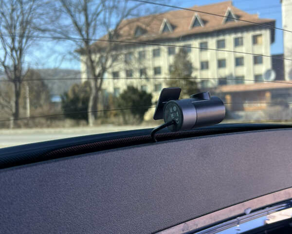 Синий Фольксваген Пассат, объемом двигателя 1.97 л и пробегом 239 тыс. км за 12100 $, фото 14 на Automoto.ua