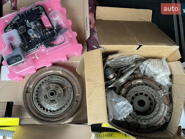 Синій Фольксваген Пассат, об'ємом двигуна 1.6 л та пробігом 274 тис. км за 12500 $, фото 97 на Automoto.ua