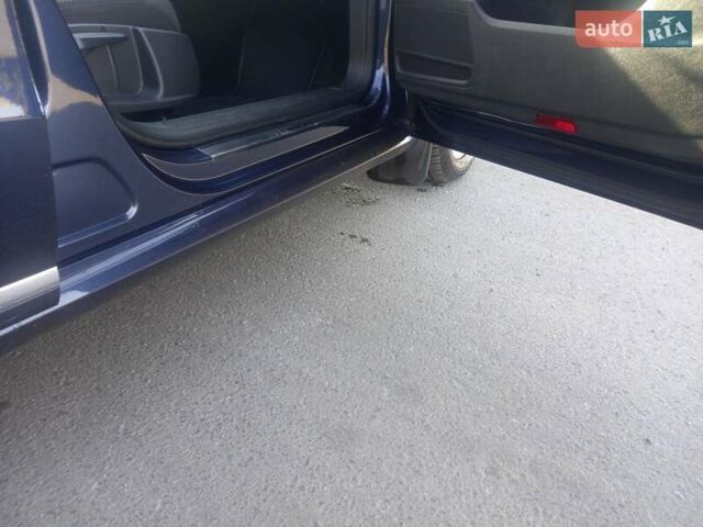 Синий Фольксваген Пассат, объемом двигателя 1.97 л и пробегом 302 тыс. км за 12200 $, фото 21 на Automoto.ua