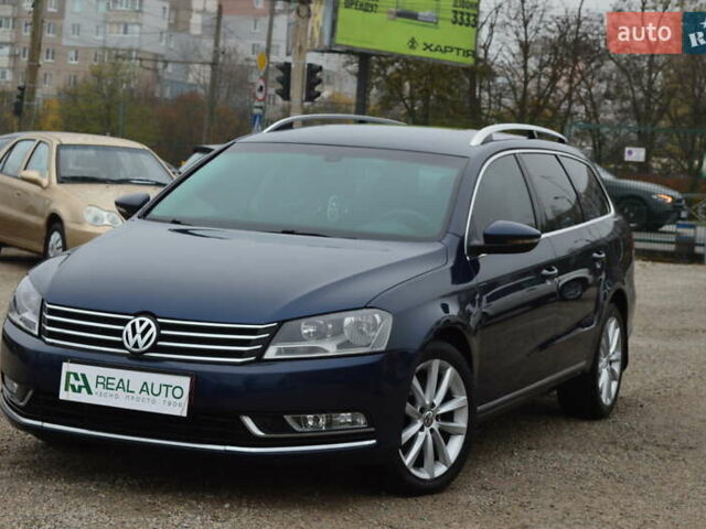 Синий Фольксваген Пассат, объемом двигателя 1.6 л и пробегом 248 тыс. км за 7800 $, фото 3 на Automoto.ua