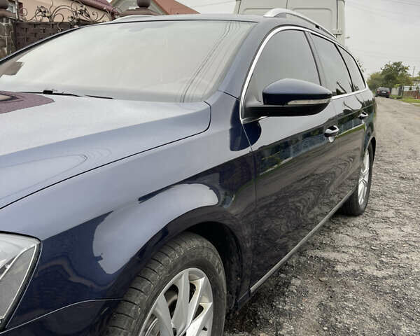 Синий Фольксваген Пассат, объемом двигателя 2 л и пробегом 330 тыс. км за 12300 $, фото 15 на Automoto.ua