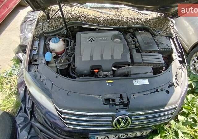 Синий Фольксваген Пассат, объемом двигателя 1.6 л и пробегом 220 тыс. км за 5800 $, фото 17 на Automoto.ua