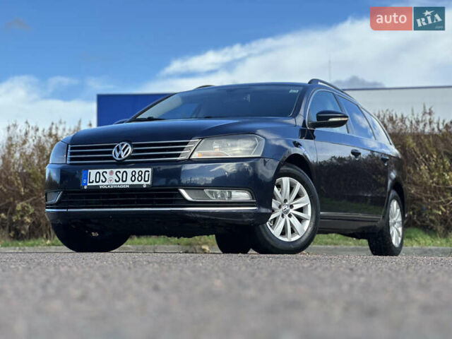 Синий Фольксваген Пассат, объемом двигателя 2 л и пробегом 272 тыс. км за 10350 $, фото 9 на Automoto.ua