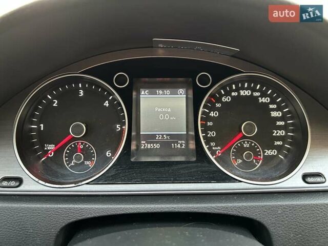 Синий Фольксваген Пассат, объемом двигателя 1.6 л и пробегом 277 тыс. км за 9950 $, фото 8 на Automoto.ua