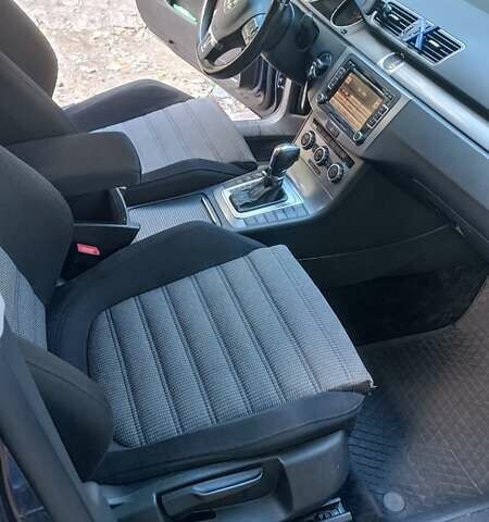 Синий Фольксваген Пассат, объемом двигателя 1.6 л и пробегом 233 тыс. км за 9500 $, фото 23 на Automoto.ua