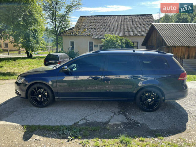 Синий Фольксваген Пассат, объемом двигателя 1.97 л и пробегом 239 тыс. км за 12100 $, фото 21 на Automoto.ua