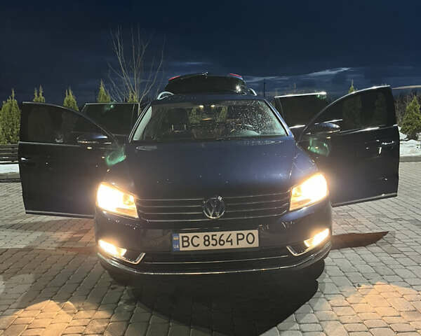 Синій Фольксваген Пассат, об'ємом двигуна 1.6 л та пробігом 274 тис. км за 12500 $, фото 88 на Automoto.ua