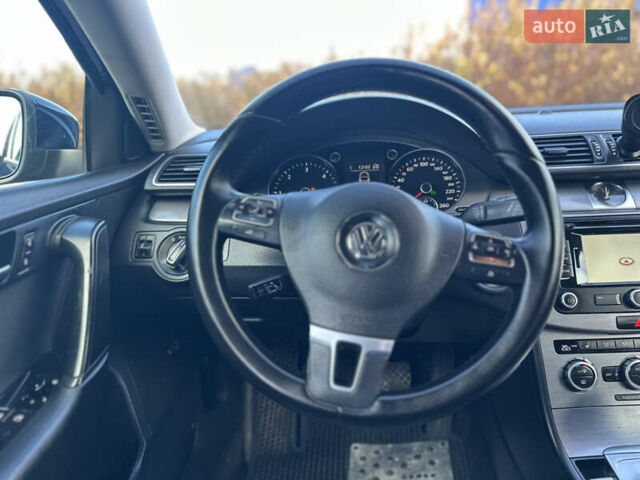 Синий Фольксваген Пассат, объемом двигателя 2 л и пробегом 272 тыс. км за 10350 $, фото 60 на Automoto.ua