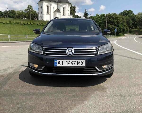 Синій Фольксваген Пассат, об'ємом двигуна 1.6 л та пробігом 295 тис. км за 12100 $, фото 2 на Automoto.ua