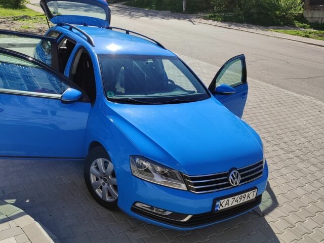 Фольксваген Пассат 2014 в Борисполе на Automoto.ua Синий Фольксваген Пассат, объемом двигателя 2 л и пробегом 217 тыс. км за 11299 $, фото 1 на Automoto.ua