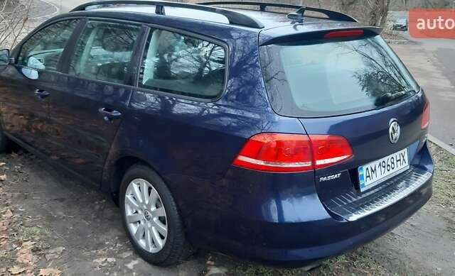 Синий Фольксваген Пассат, объемом двигателя 1.39 л и пробегом 208 тыс. км за 10700 $, фото 5 на Automoto.ua