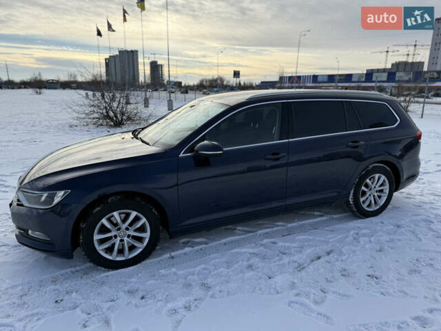 Синий Фольксваген Пассат, объемом двигателя 1.97 л и пробегом 320 тыс. км за 12700 $, фото 5 на Automoto.ua