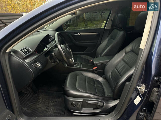 Синий Фольксваген Пассат, объемом двигателя 1.6 л и пробегом 227 тыс. км за 9500 $, фото 31 на Automoto.ua