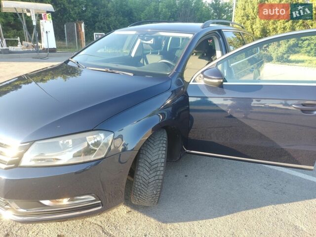 Синій Фольксваген Пассат, об'ємом двигуна 1.4 л та пробігом 150 тис. км за 11750 $, фото 3 на Automoto.ua