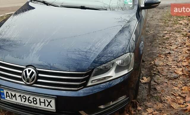Синий Фольксваген Пассат, объемом двигателя 1.39 л и пробегом 208 тыс. км за 10700 $, фото 1 на Automoto.ua