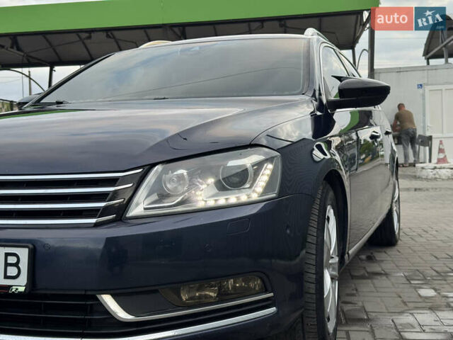 Синий Фольксваген Пассат, объемом двигателя 1.97 л и пробегом 288 тыс. км за 12300 $, фото 8 на Automoto.ua