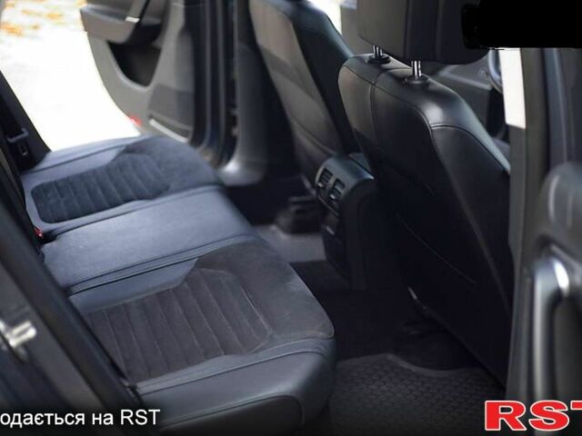 Синий Фольксваген Пассат, объемом двигателя 1.6 л и пробегом 230 тыс. км за 12000 $, фото 4 на Automoto.ua