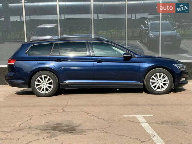 Синій Фольксваген Пассат, об'ємом двигуна 2 л та пробігом 356 тис. км за 13500 $, фото 3 на Automoto.ua