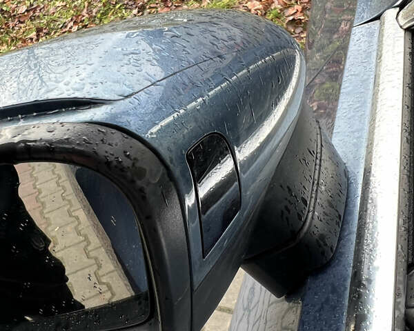 Синий Фольксваген Пассат, объемом двигателя 1.6 л и пробегом 315 тыс. км за 11700 $, фото 14 на Automoto.ua