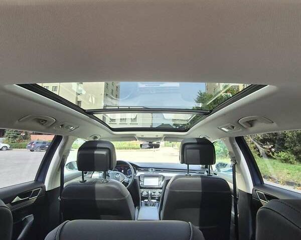 Синий Фольксваген Пассат, объемом двигателя 1.97 л и пробегом 209 тыс. км за 16500 $, фото 38 на Automoto.ua