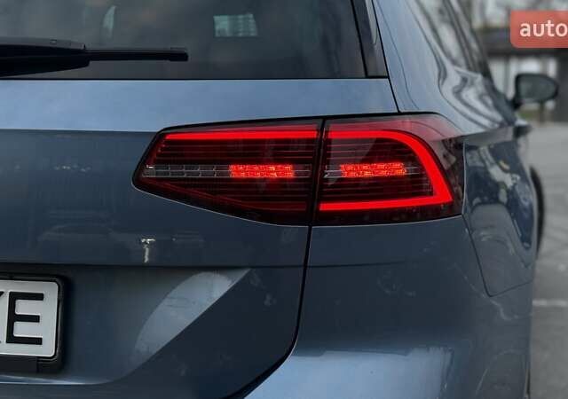 Синий Фольксваген Пассат, объемом двигателя 1.97 л и пробегом 227 тыс. км за 15900 $, фото 32 на Automoto.ua