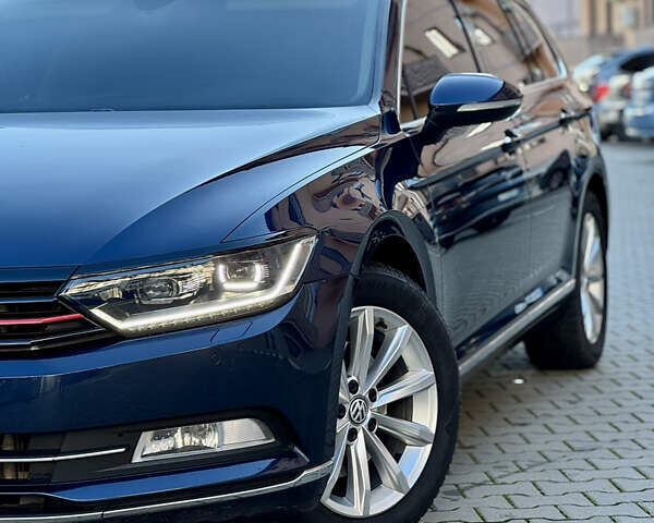 Синий Фольксваген Пассат, объемом двигателя 1.97 л и пробегом 377 тыс. км за 15000 $, фото 3 на Automoto.ua