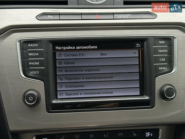 Синій Фольксваген Пассат, об'ємом двигуна 2 л та пробігом 287 тис. км за 15900 $, фото 96 на Automoto.ua