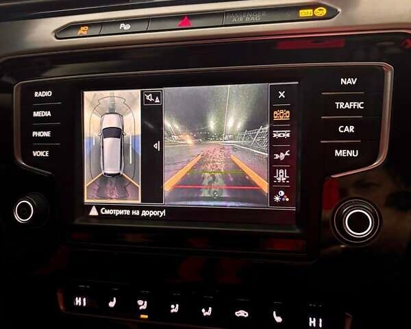 Синій Фольксваген Пассат, об'ємом двигуна 1.97 л та пробігом 250 тис. км за 16300 $, фото 18 на Automoto.ua