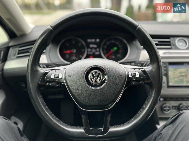 Синій Фольксваген Пассат, об'ємом двигуна 2 л та пробігом 287 тис. км за 15900 $, фото 58 на Automoto.ua