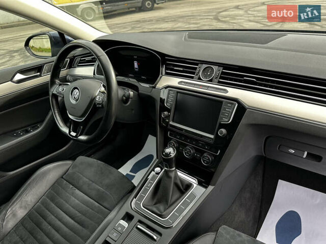 Синій Фольксваген Пассат, об'ємом двигуна 1.97 л та пробігом 169 тис. км за 17200 $, фото 50 на Automoto.ua