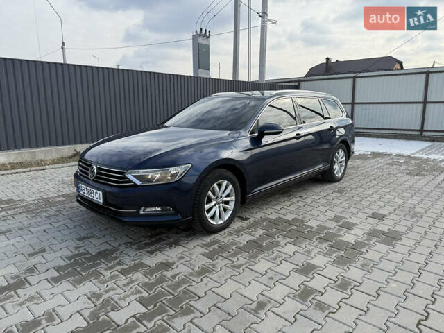 Синій Фольксваген Пассат, об'ємом двигуна 1.6 л та пробігом 320 тис. км за 11600 $, фото 1 на Automoto.ua
